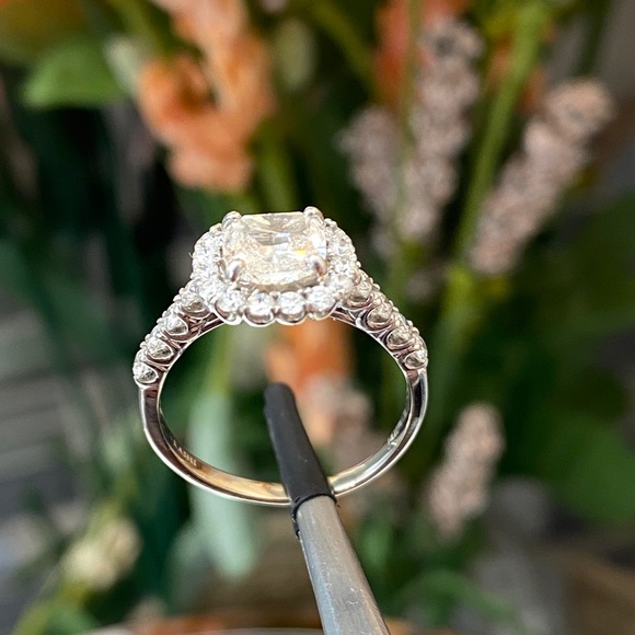 SOLD! Cushion Diamond Halo Engagement Ring S Kashi - Picture 8 of 11
